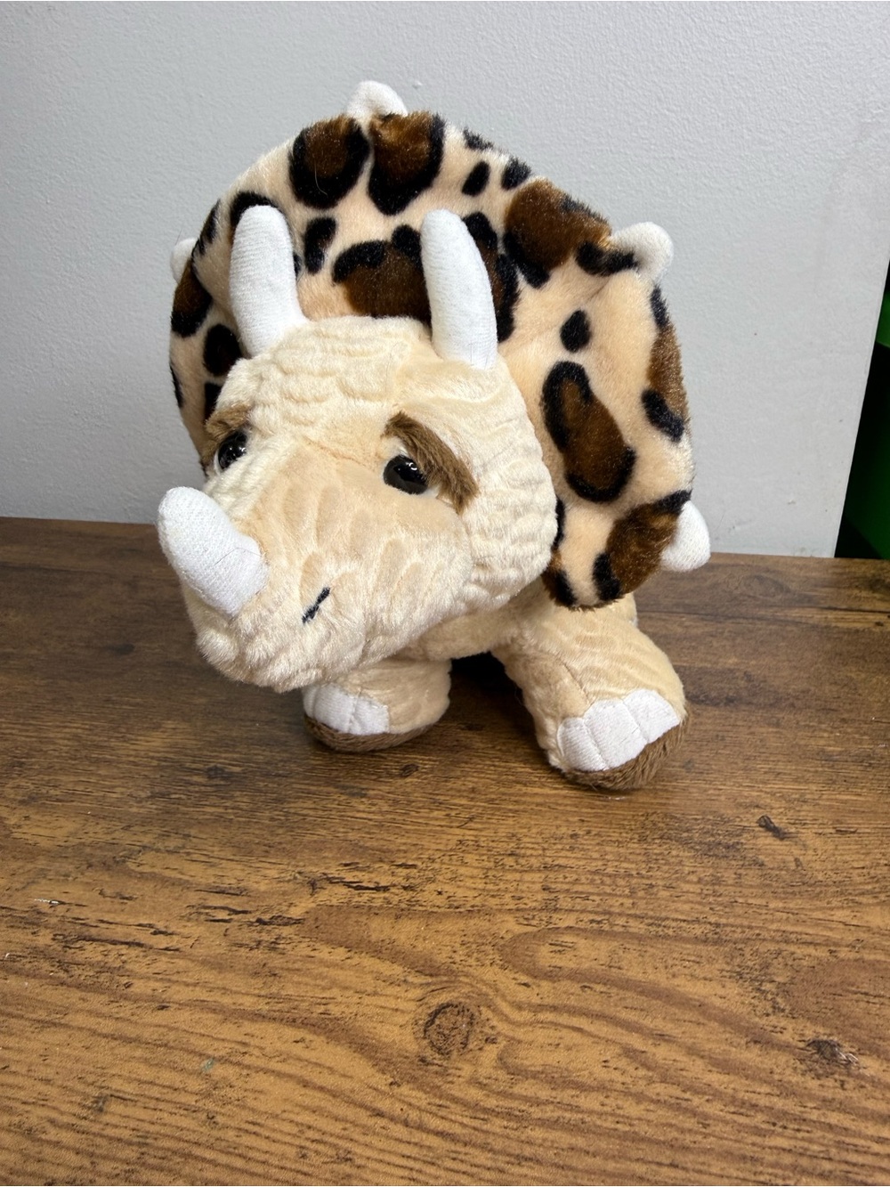 Webkins Triceratops GANZ 13" - No code